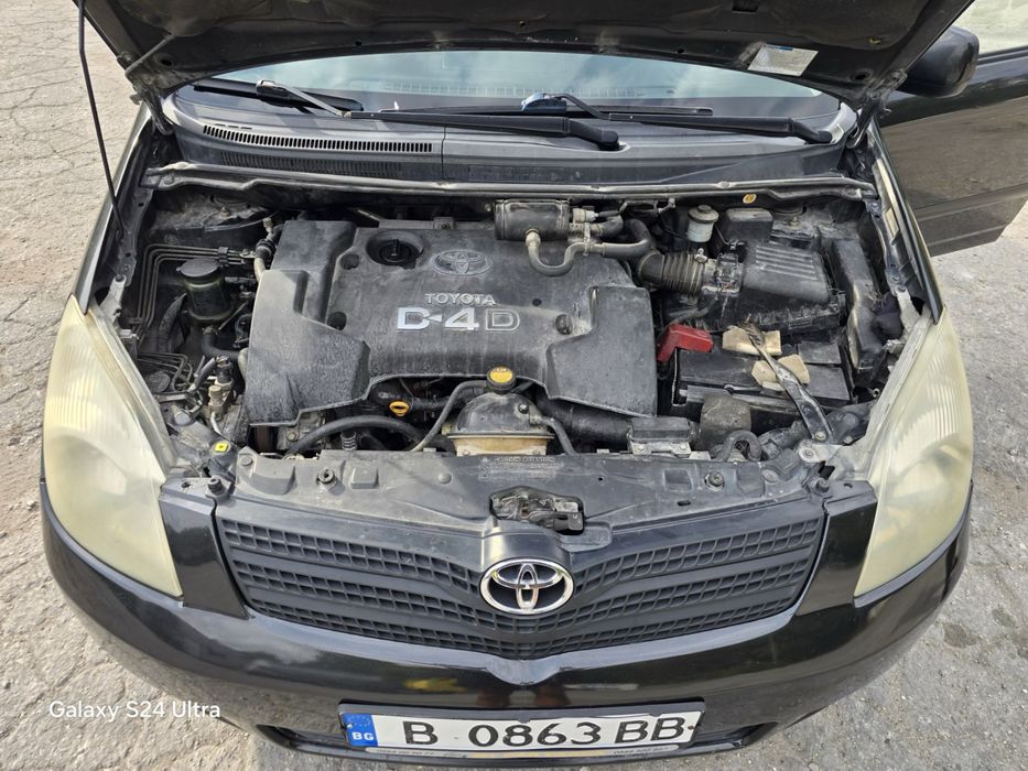 Toyota Corolla Verso, 2.0, 2002 г.