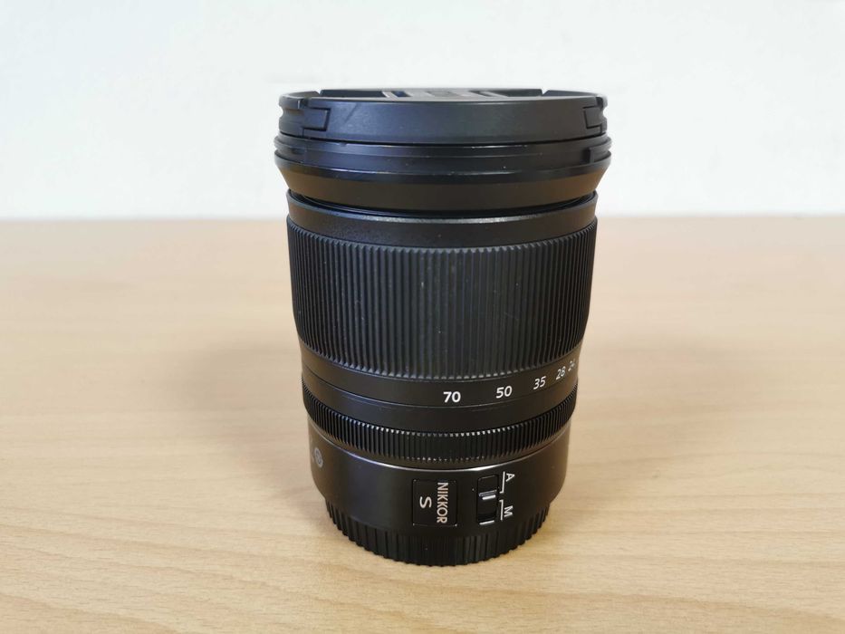 Nikon Nikkor 24-70mm F/4 S Full Frame обектив за Nikon Z фотоапарати