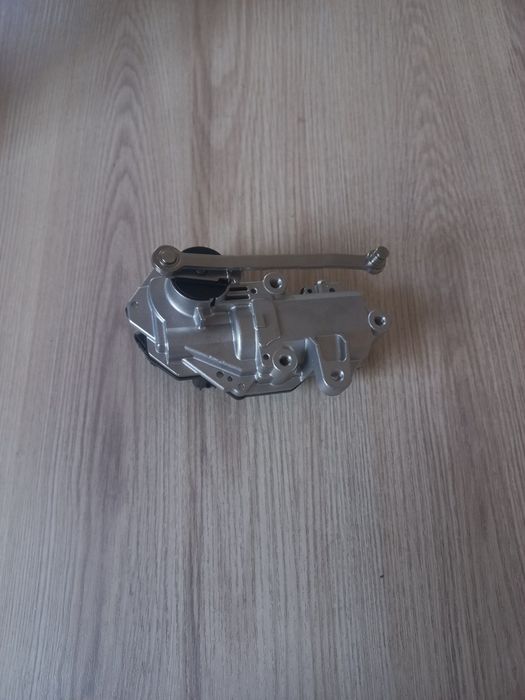 Актуатор, привод турбины.
Электронный привод турбокомпрессора.
За 80 0