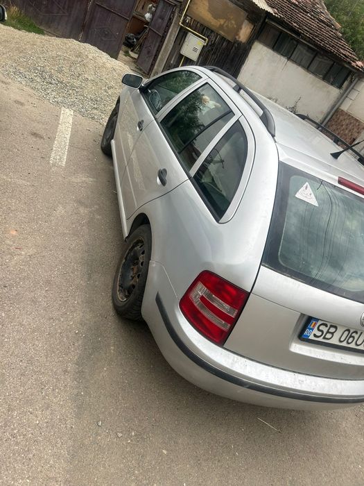 Vând schimb Skoda Fabia 1.9 sdi