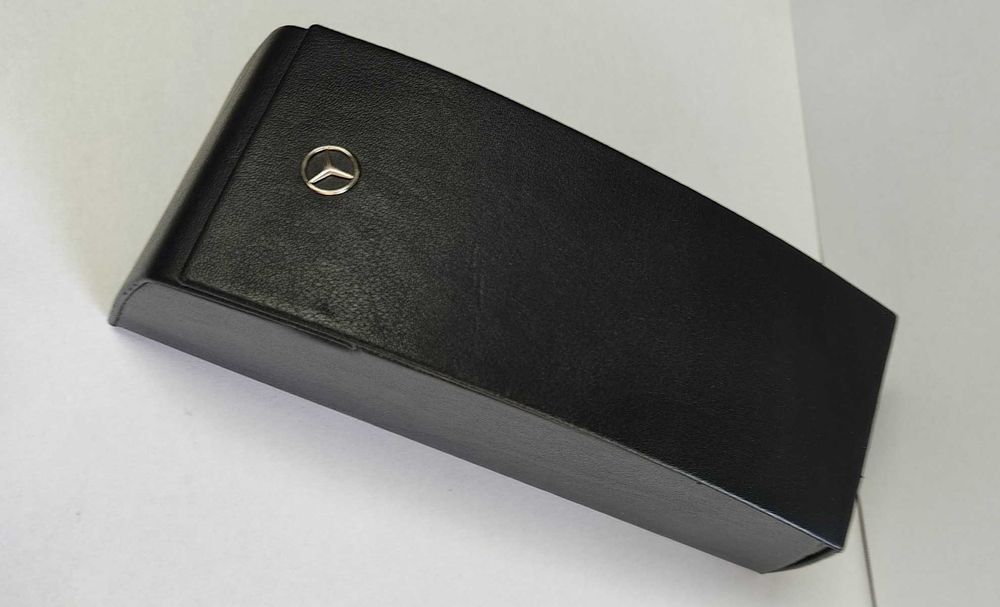 Луксозна кутия за очила MERCEDES-BENZ