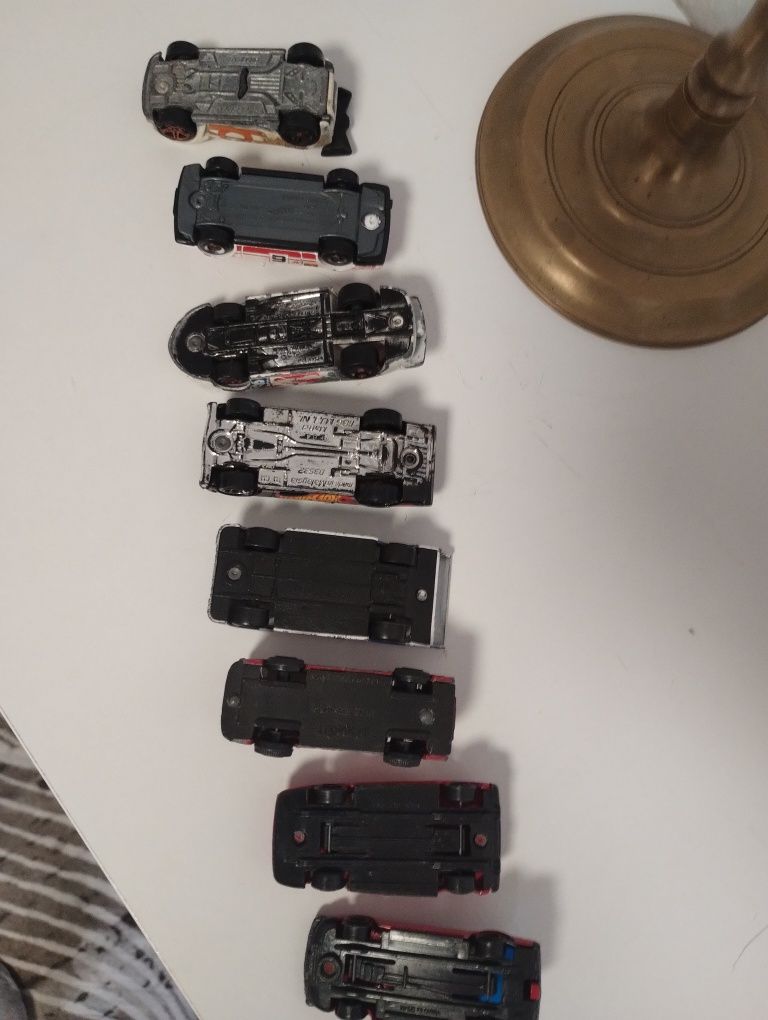Метални колички hot wheels