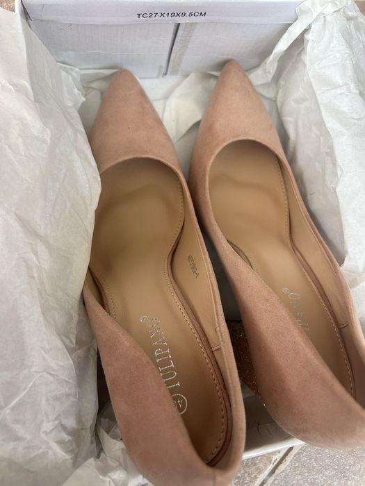 Кокетни токчета