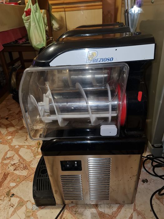 SPM cu 3 si 1 cupe originale ITALIA. aparate pentru granita caffè