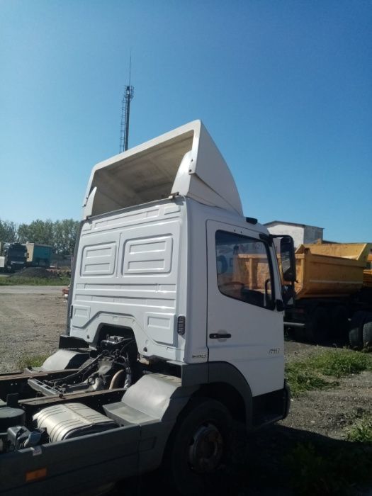 Paravant cabina Mercedes Atego