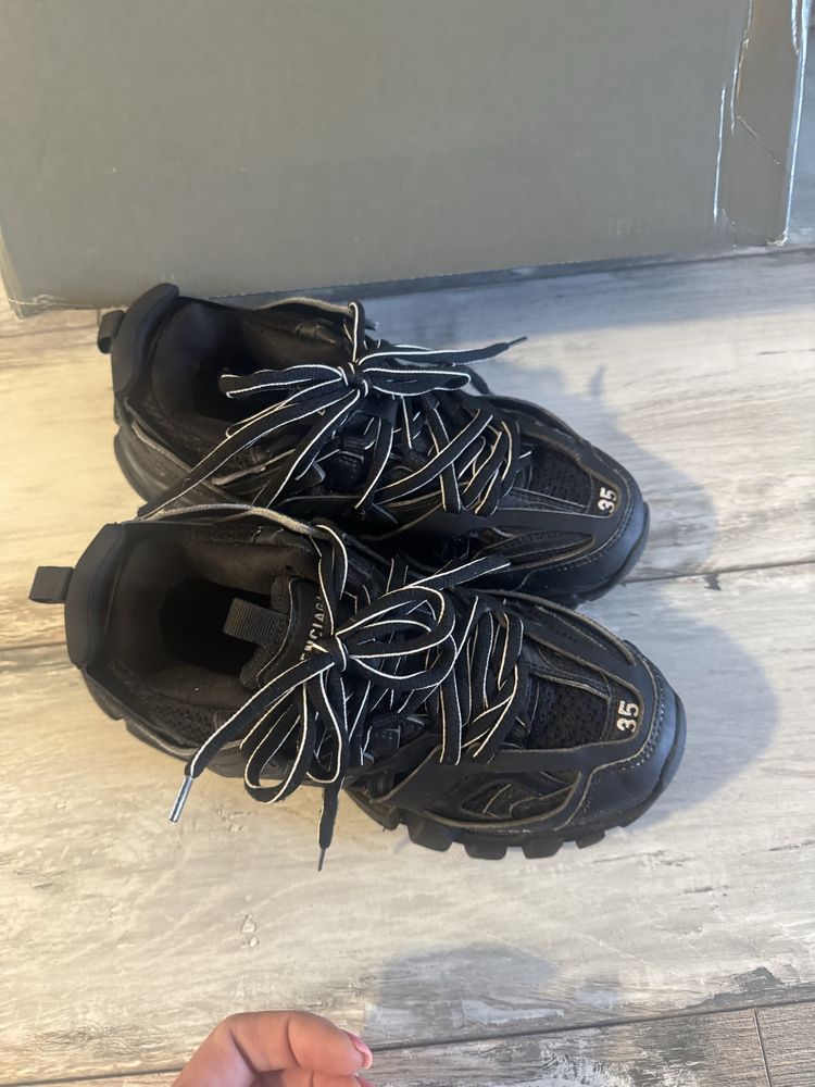 Маратонки balenciaga