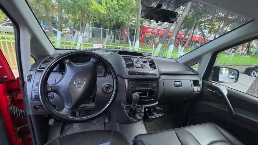 Mercedes Vito  Long