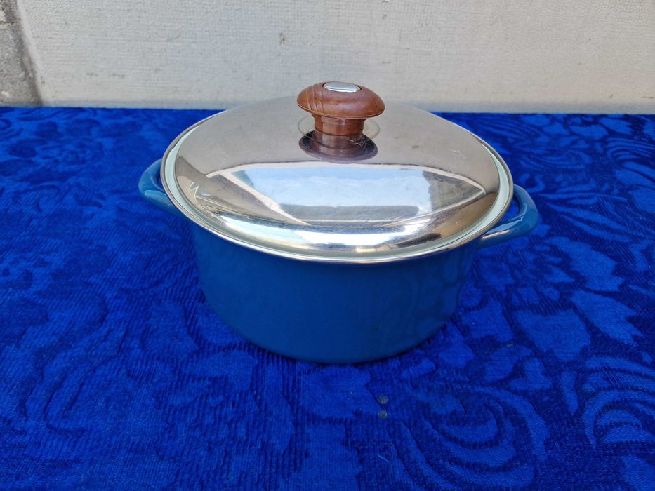 ***Home Decor | cratita, oala emailata, diametru 24 cm