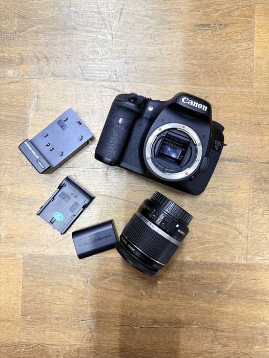 Canon EOS 7D (Holati Ideal)