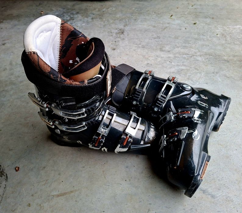 Vând clapari Lange 42