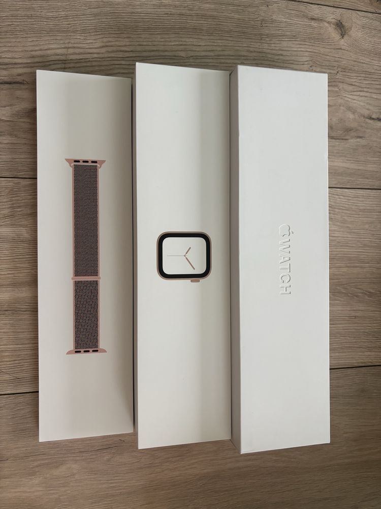 Diverse cutii Apple:pencil, iphone, ipad, iwatch, homepod, apple Tv