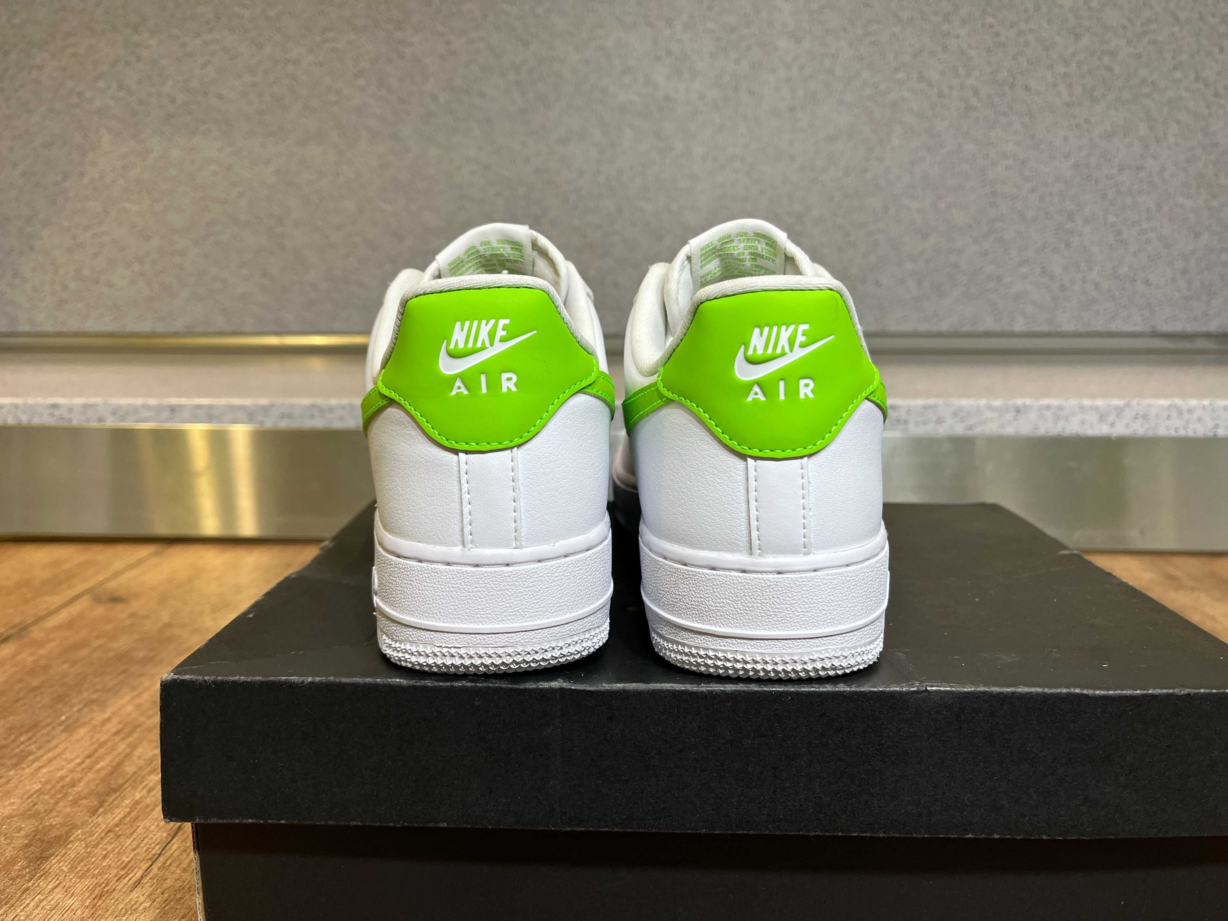 ОРИГИНАЛНИ *** Nike Air Force 1 Low White Action Green