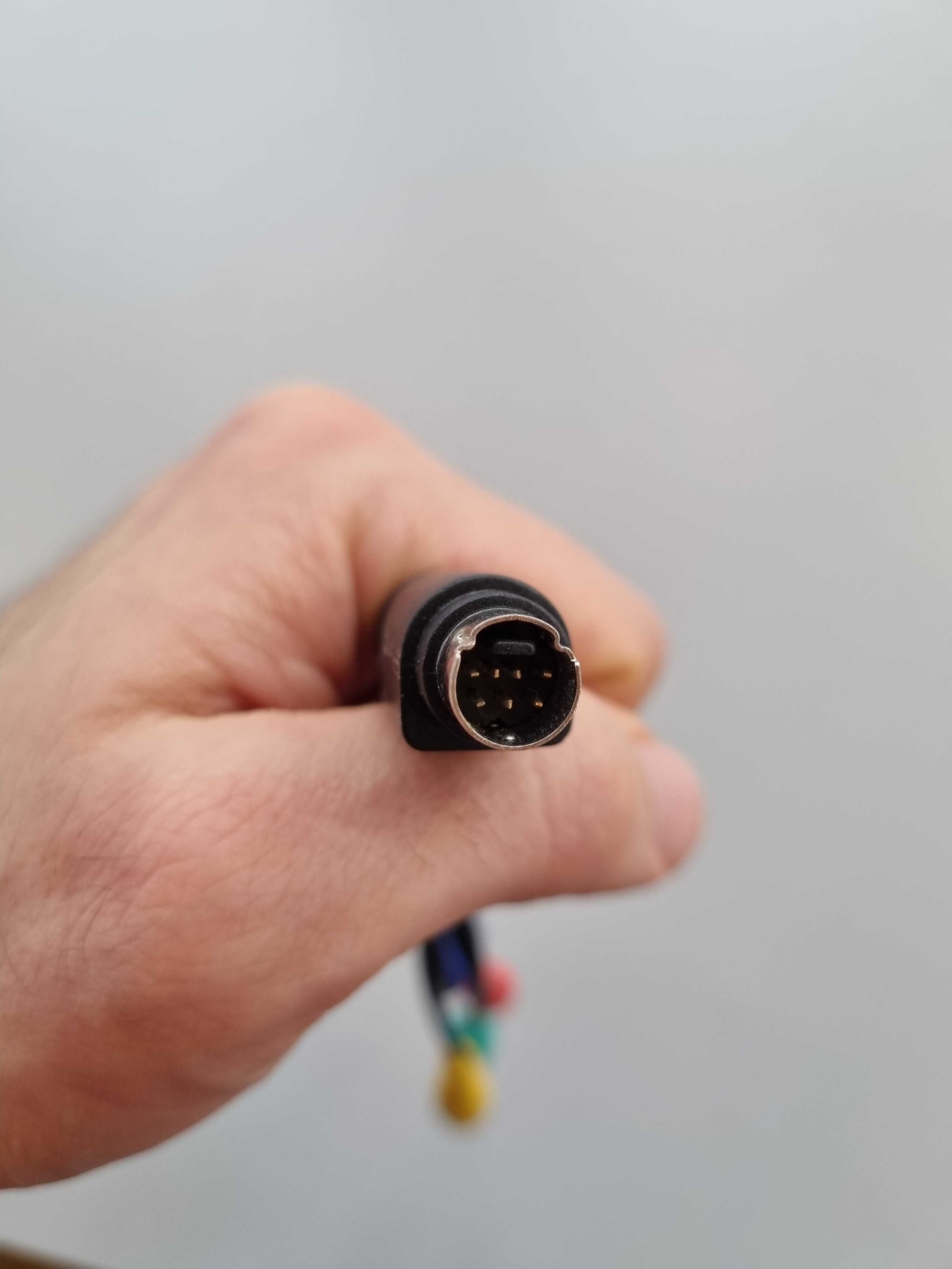 Cablu usb UC-36 la 2 si 3 rca, 7 pin mini din s-video la 4 rca etc
