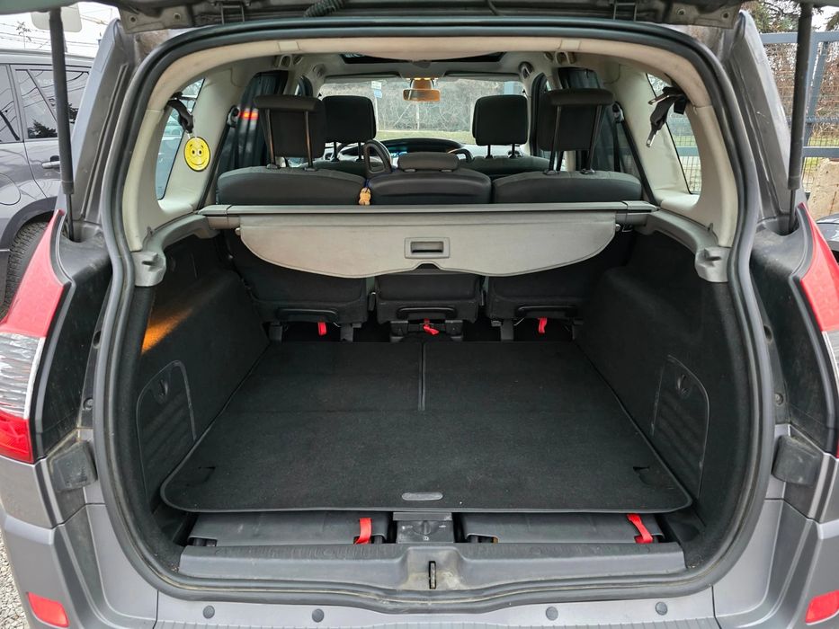 Renault Grand scenic 1.9dCi/6+ 1места/6-ск./Лизинг/Италия