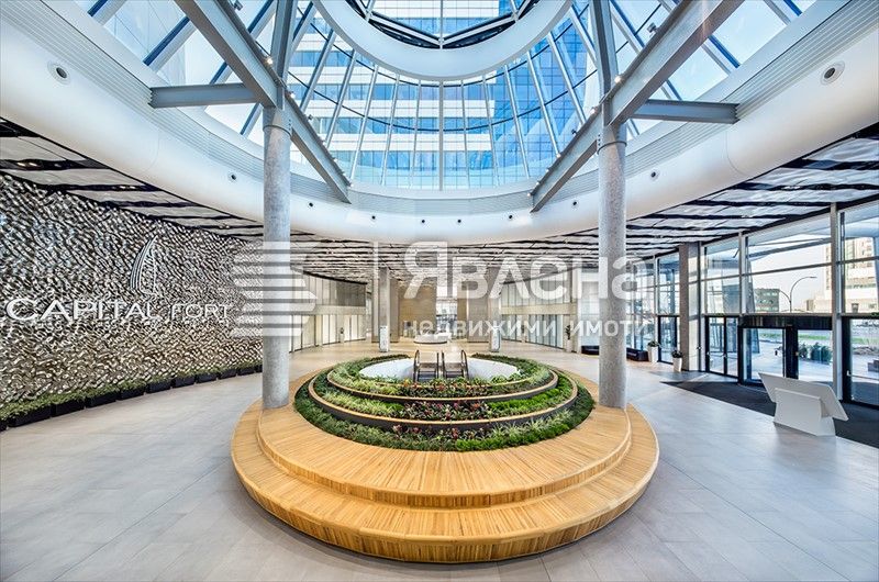 Дава се под наем Офис в София, 7-ми 11-ти километър - 364 кв.м за 6836 € - Снимка #2