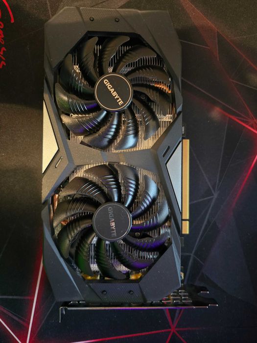 Продавам  video carta GTX1660 6GB