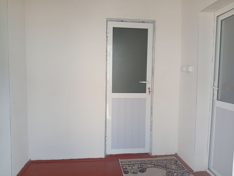 Yangi qurilgan xovli sotiladi