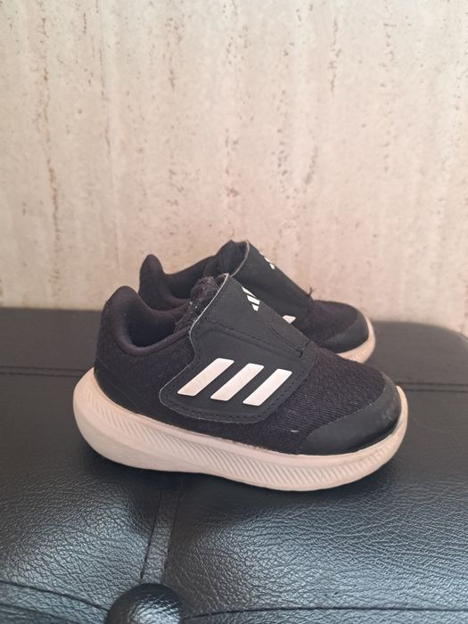 Детски маратонки adidas 21 номер