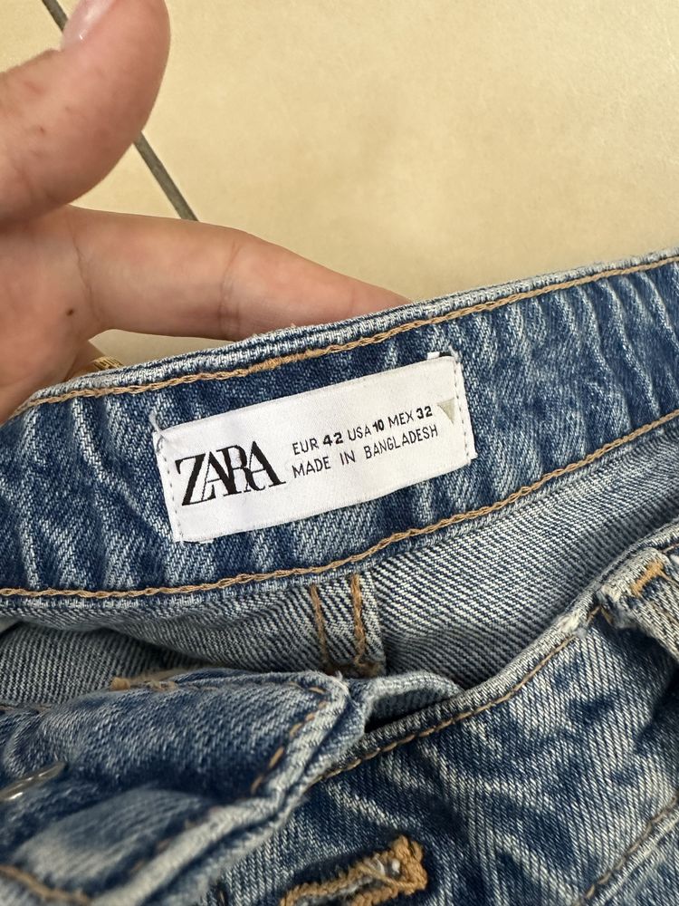 Женские шорты Zara размер L
