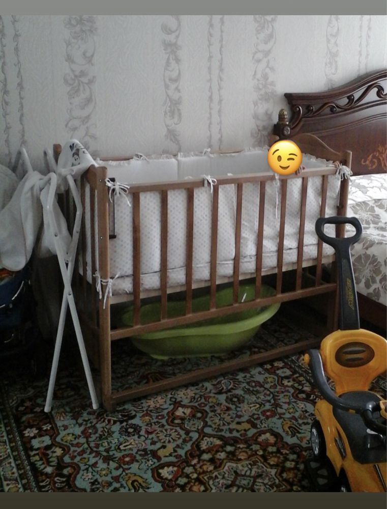 Продаю манеж, с матрасом,
