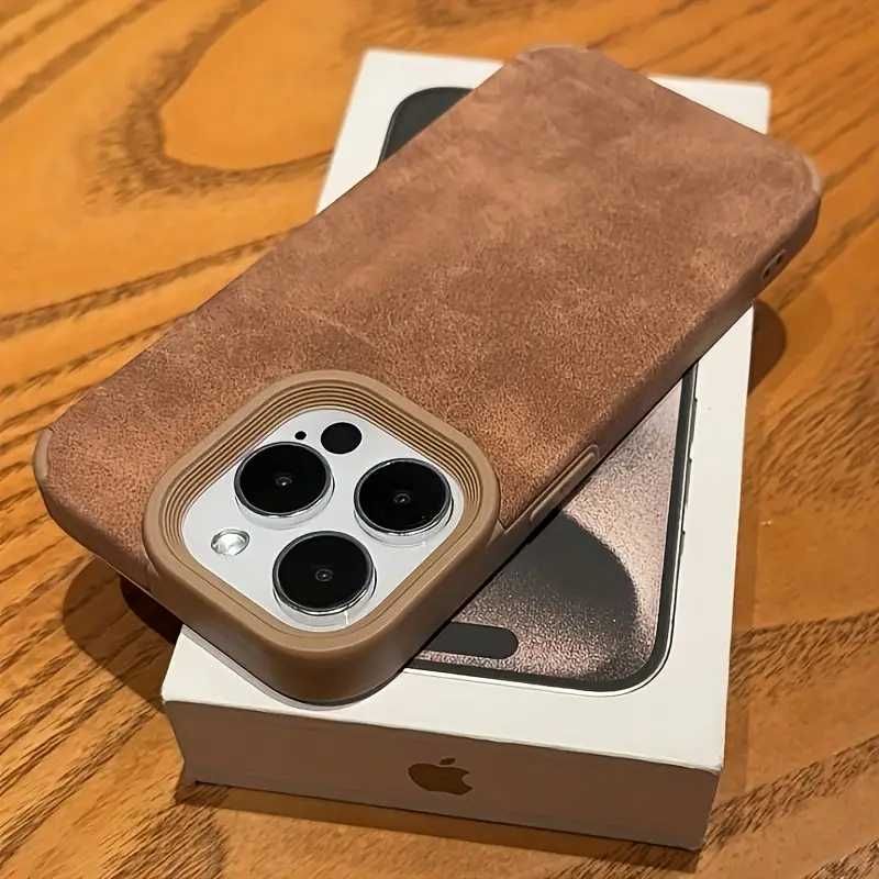 ТОП ЦЕНА! Луксозен кожен кейс за всички модели на iPhone!