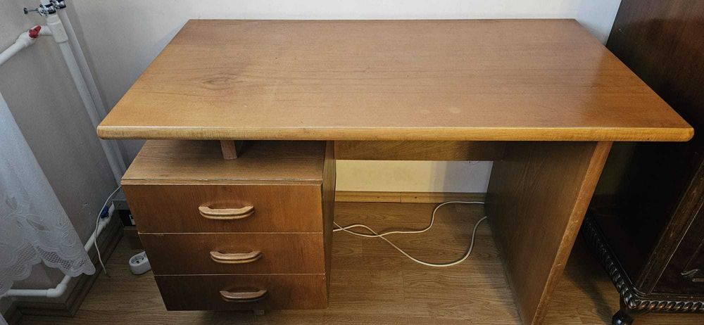 Donez birou lemn masiv