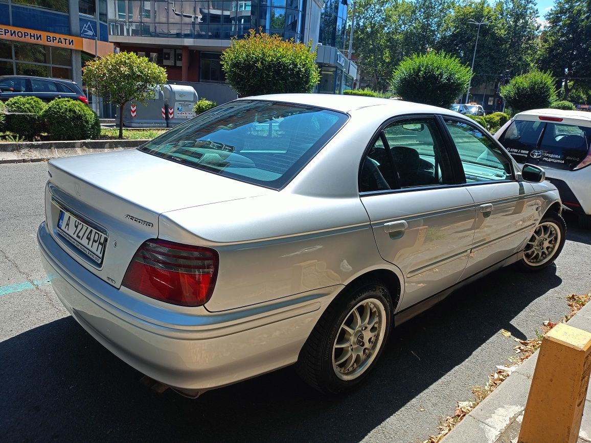 Honda accord 2.0