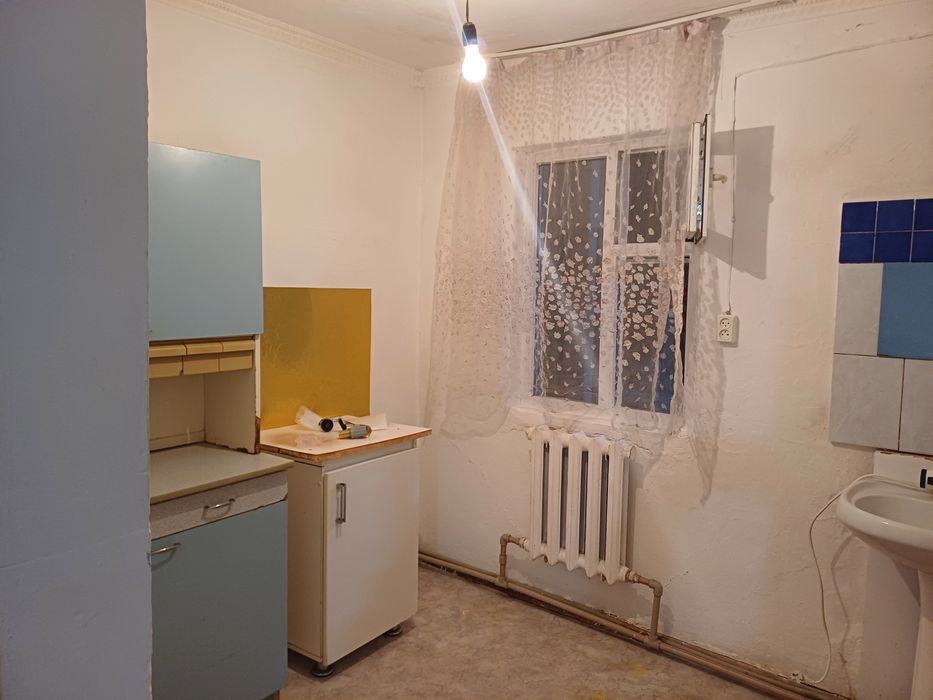 Сдается времянка мкр Думан 
теплый уютный.находить в мкр