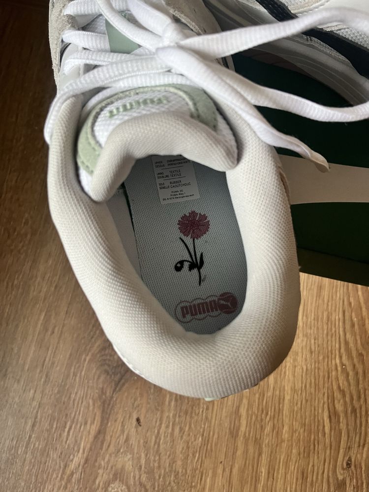 Нови оригинални маратонки Puma