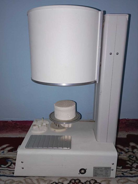 Tish pishirish uchun pech, kompressori ham bor texniklar uchun yangi