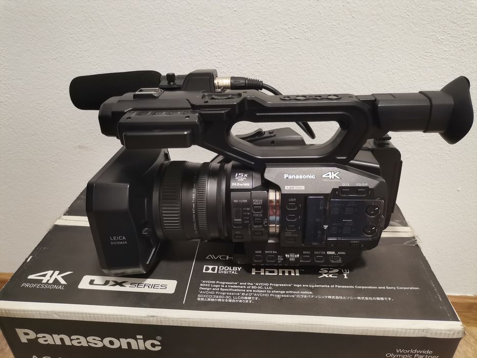 Panasonic AG-UX90