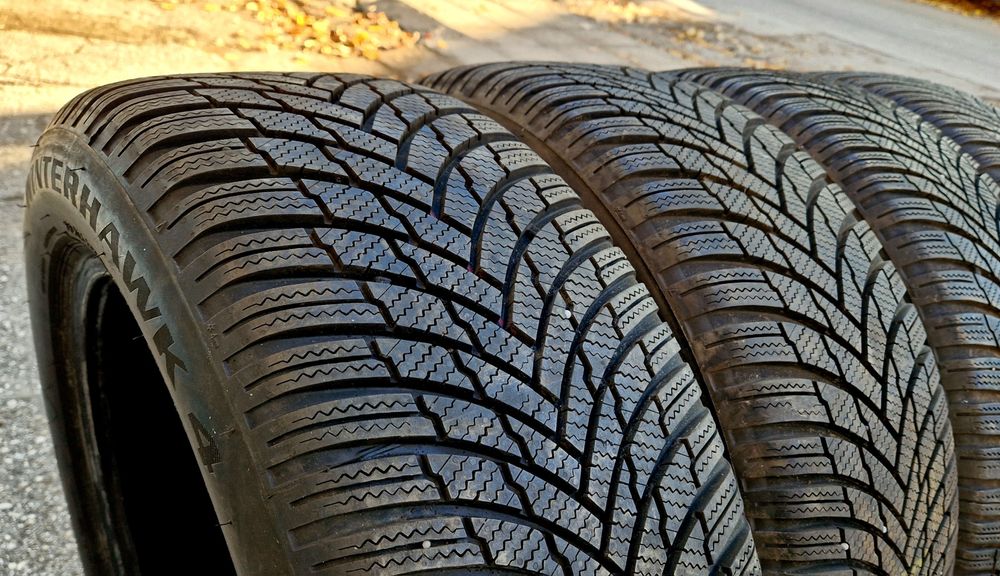 НОВИ 225/55/18 зимни гуми Firestone Winterhawk 4. DOT 2022