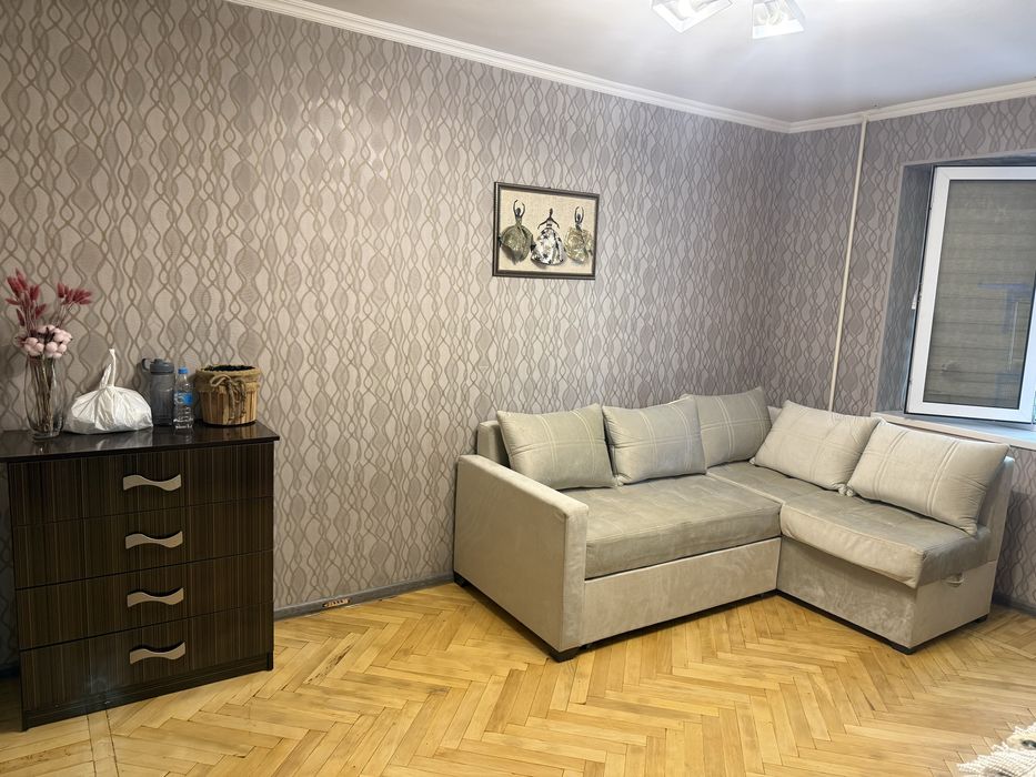 Продаю свою квартиру Новомосковская ул Аккурган