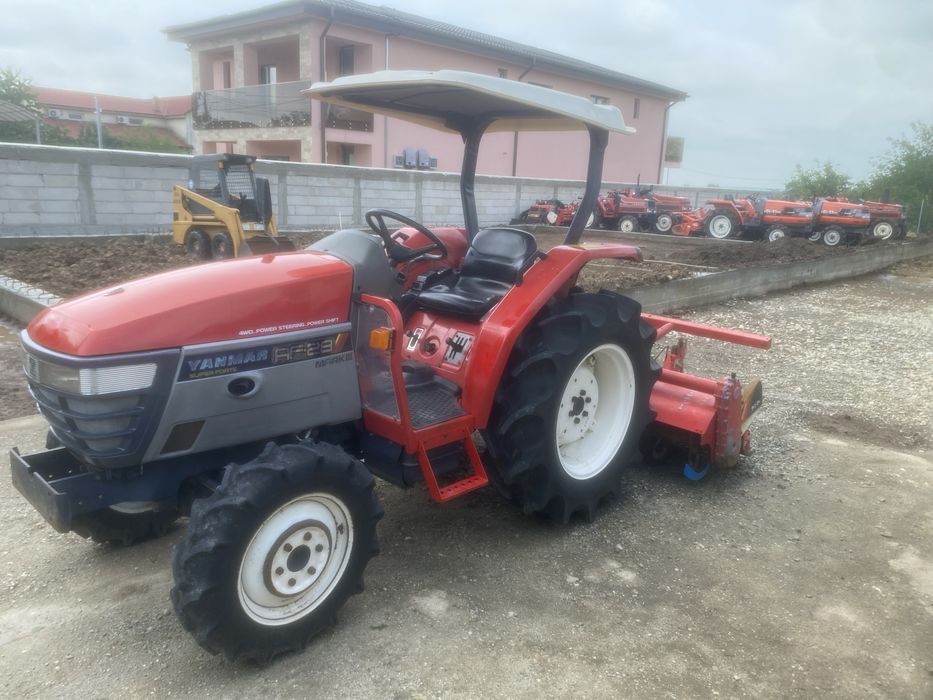 Tractor japonez Yanmar