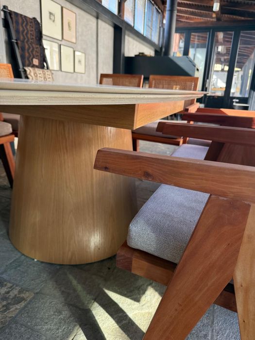 Дизайнерска маса