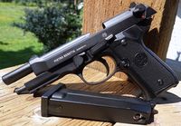 PISTOL FULL AUTOMAT DIN METAL!!*Cu Recul* Airsoft Modificat! + Munitie