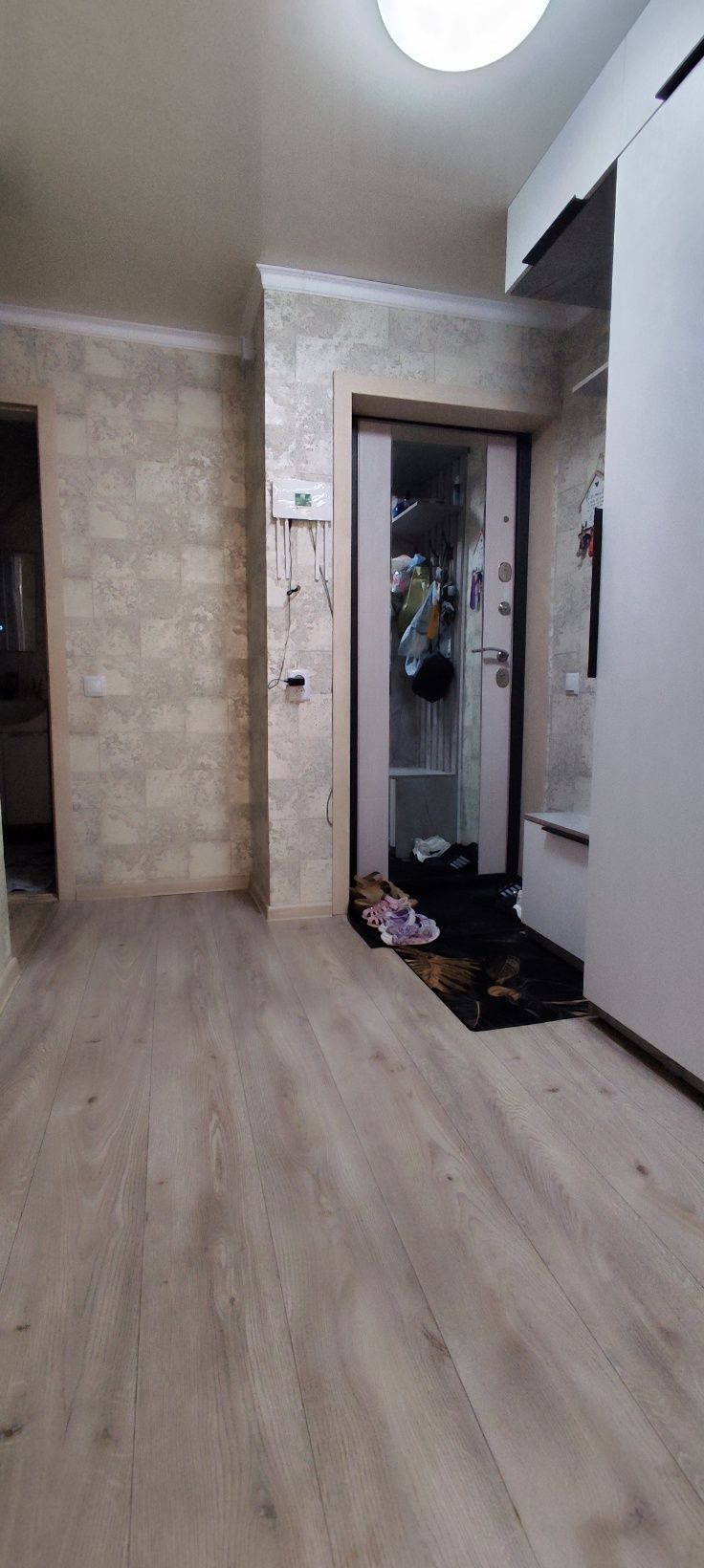 Продам 3х комнатную в КЖБИ