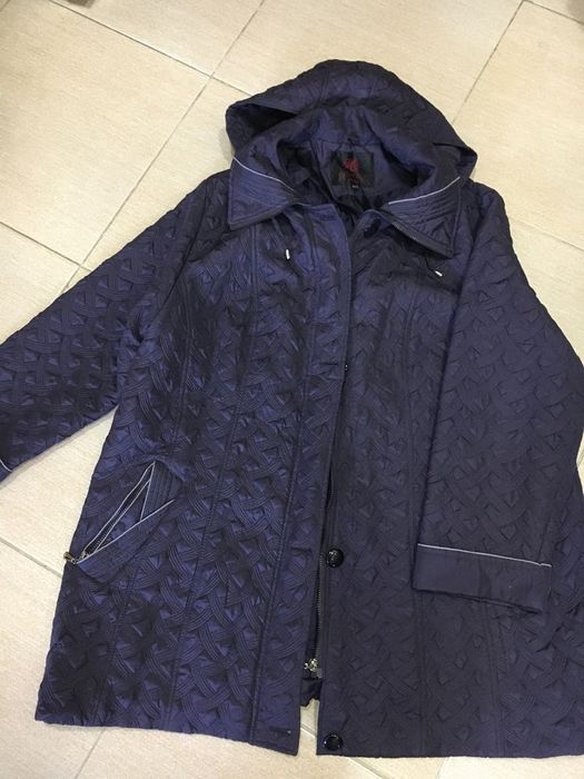 Продаются куртки для пышных дам