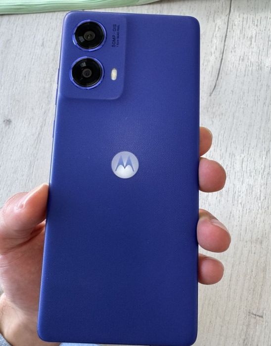 Vând sau schimb Motorola g85