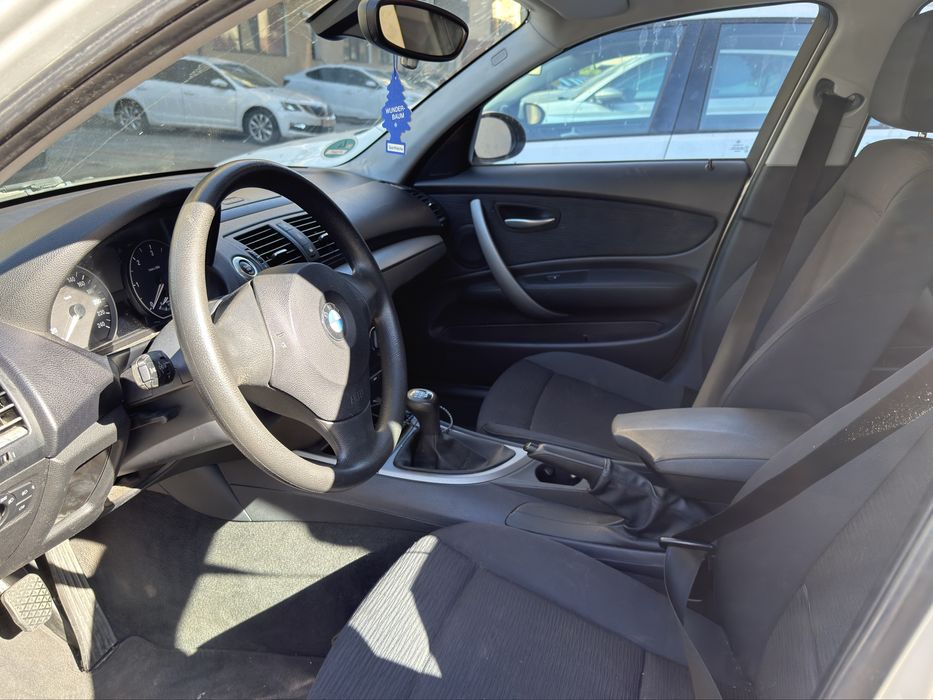 Bmw 118 vand sau schimb