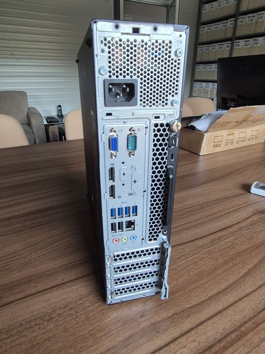 Sistem pc Lenovo i5 ddr4 unitate calculator