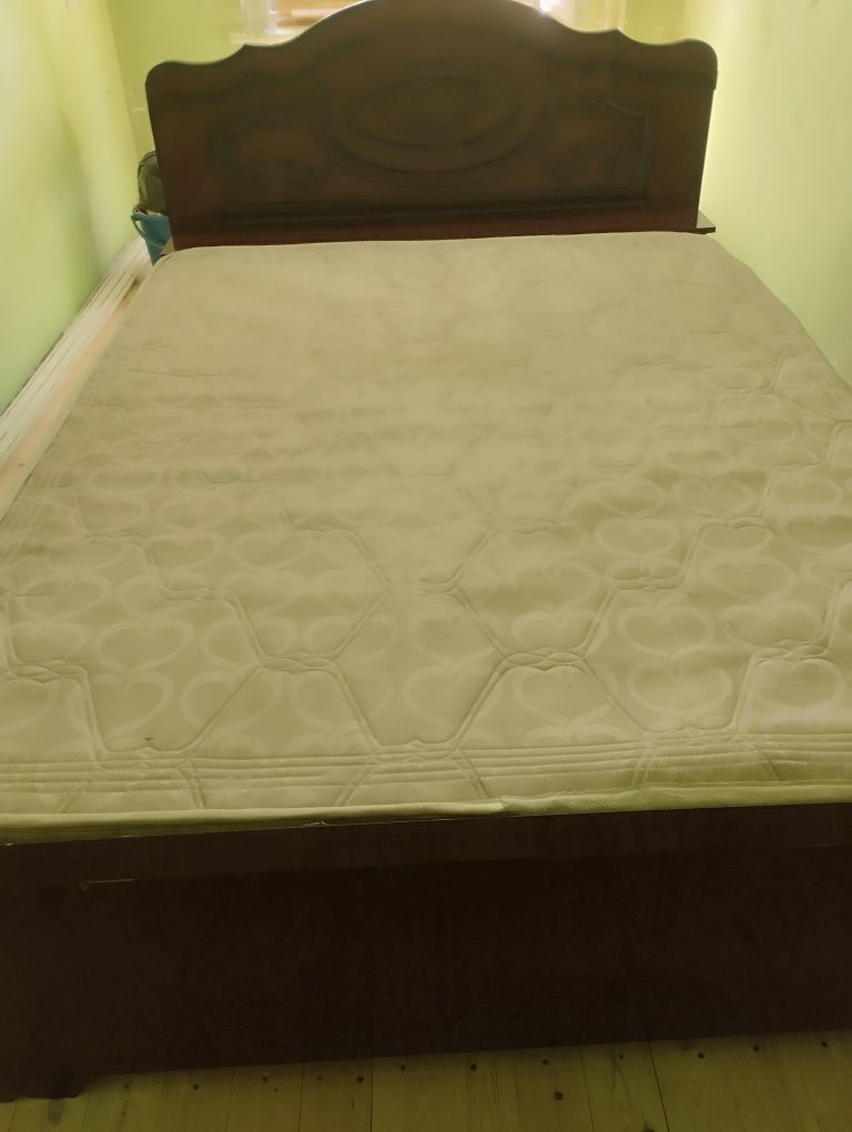 Spalniy uchun mebel