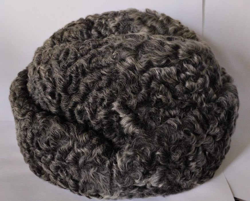 Шапка каракулевая