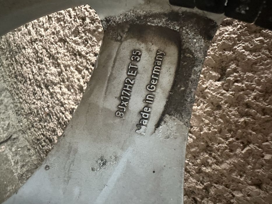 Jante 17’ cu Anvelope 245/45/R17 Hankook All-Season Dot 2023