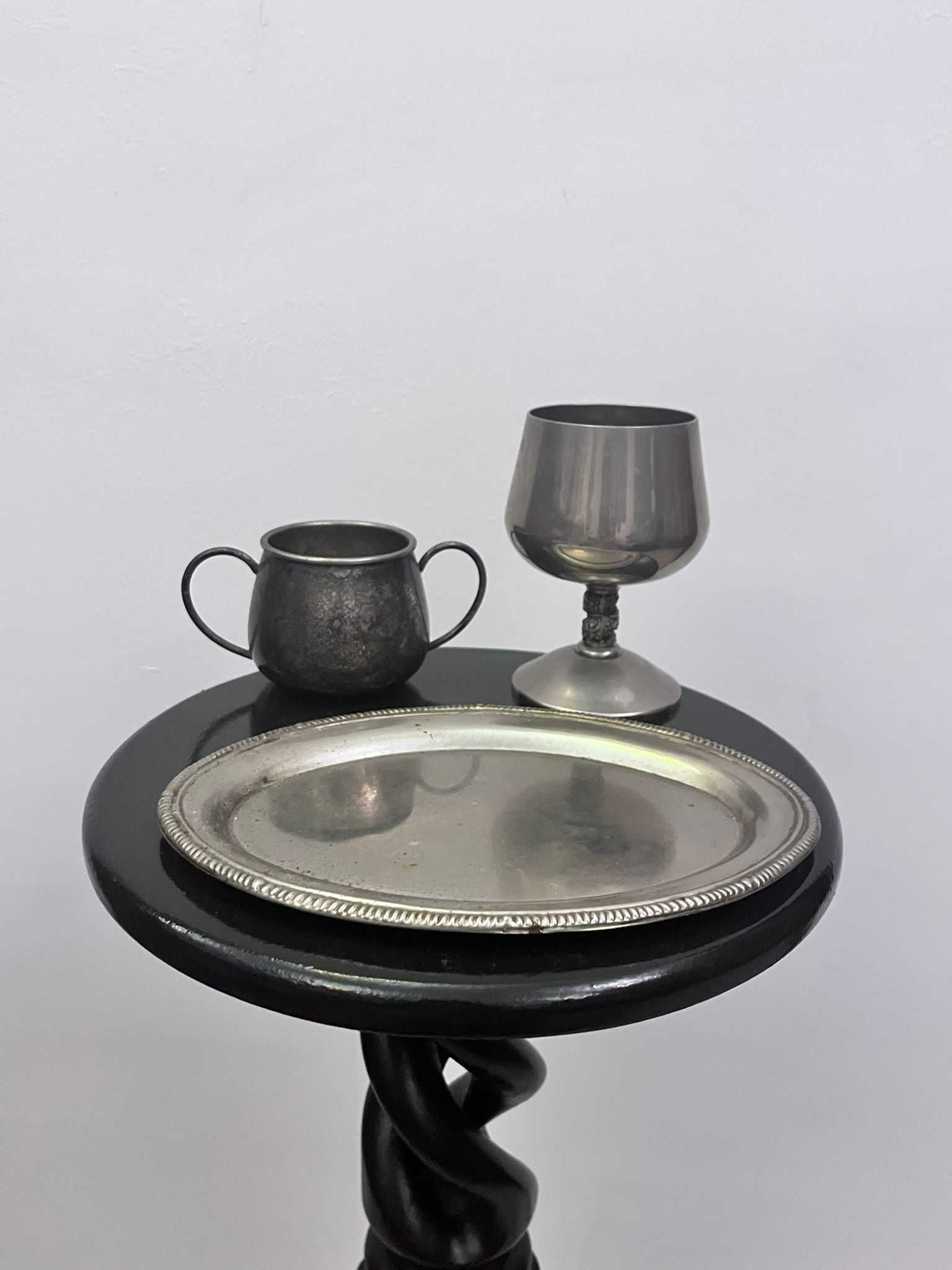 Set din metal argintat format din 3 piese bibelou bibelouri vaza