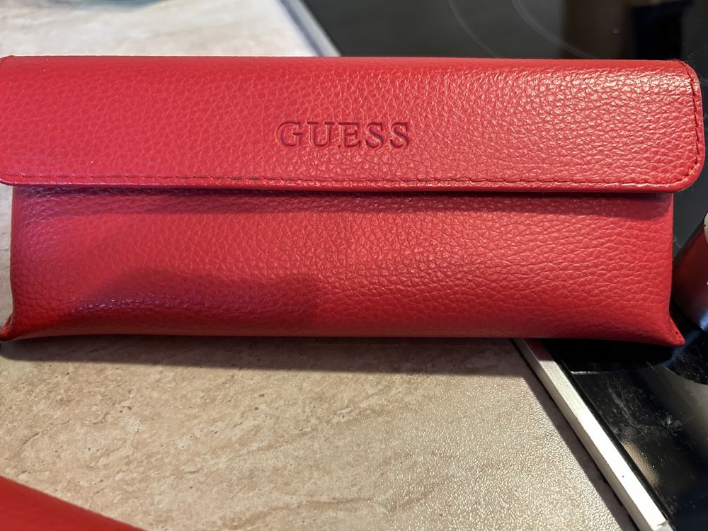 Guess оригинални слънчеви очила