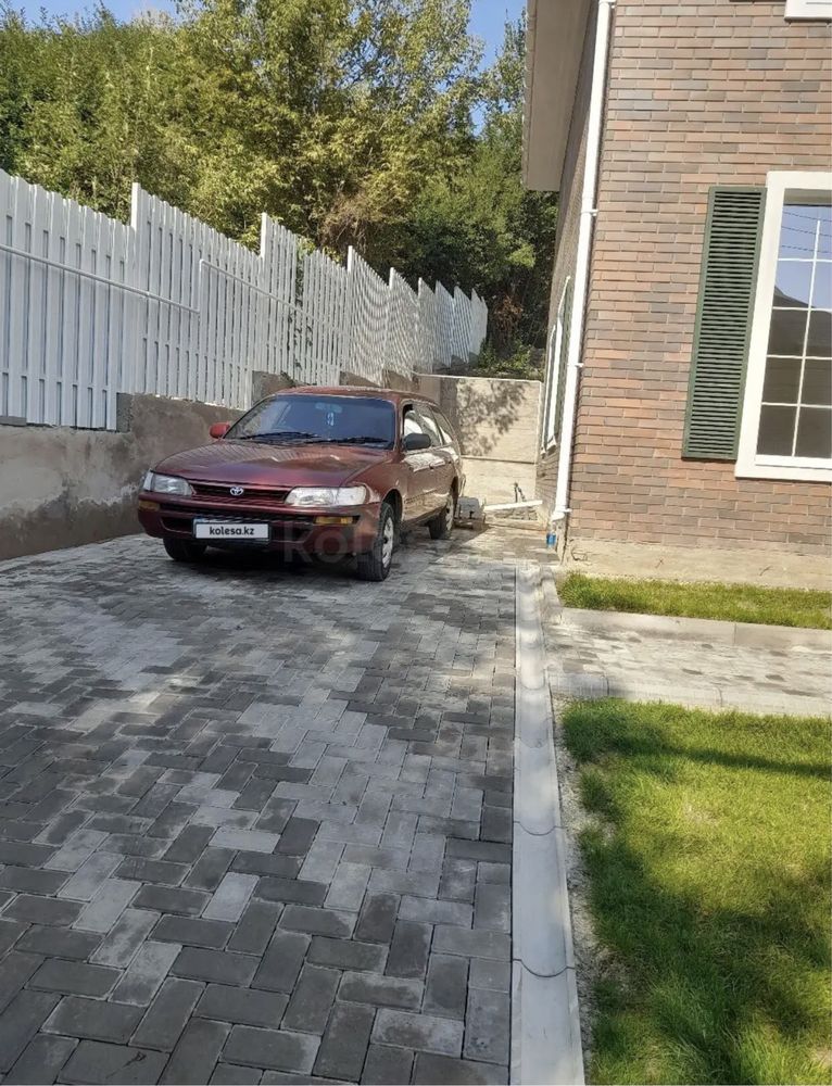 Тоиота каролла продается срочно