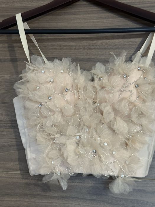 Дамско елегантно бюстие