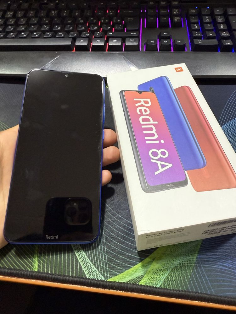 Redmi 8a blue