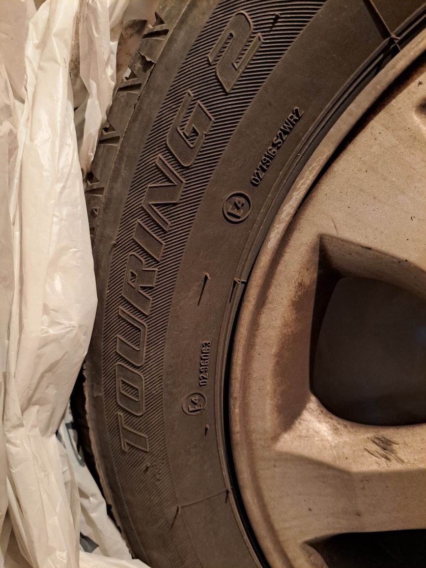 Гуми 15 с лети джанти 185/65R15